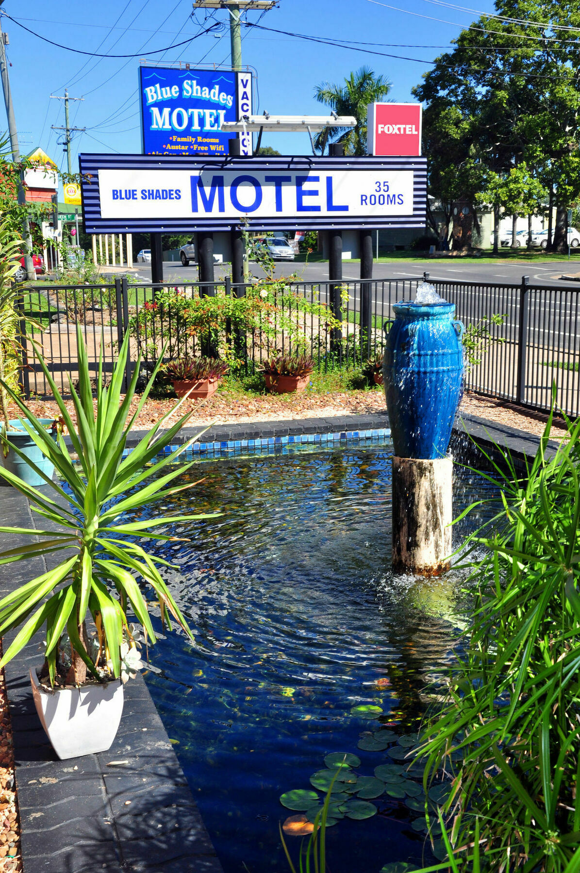 Blue Shades Motel Maryborough Exteriör bild